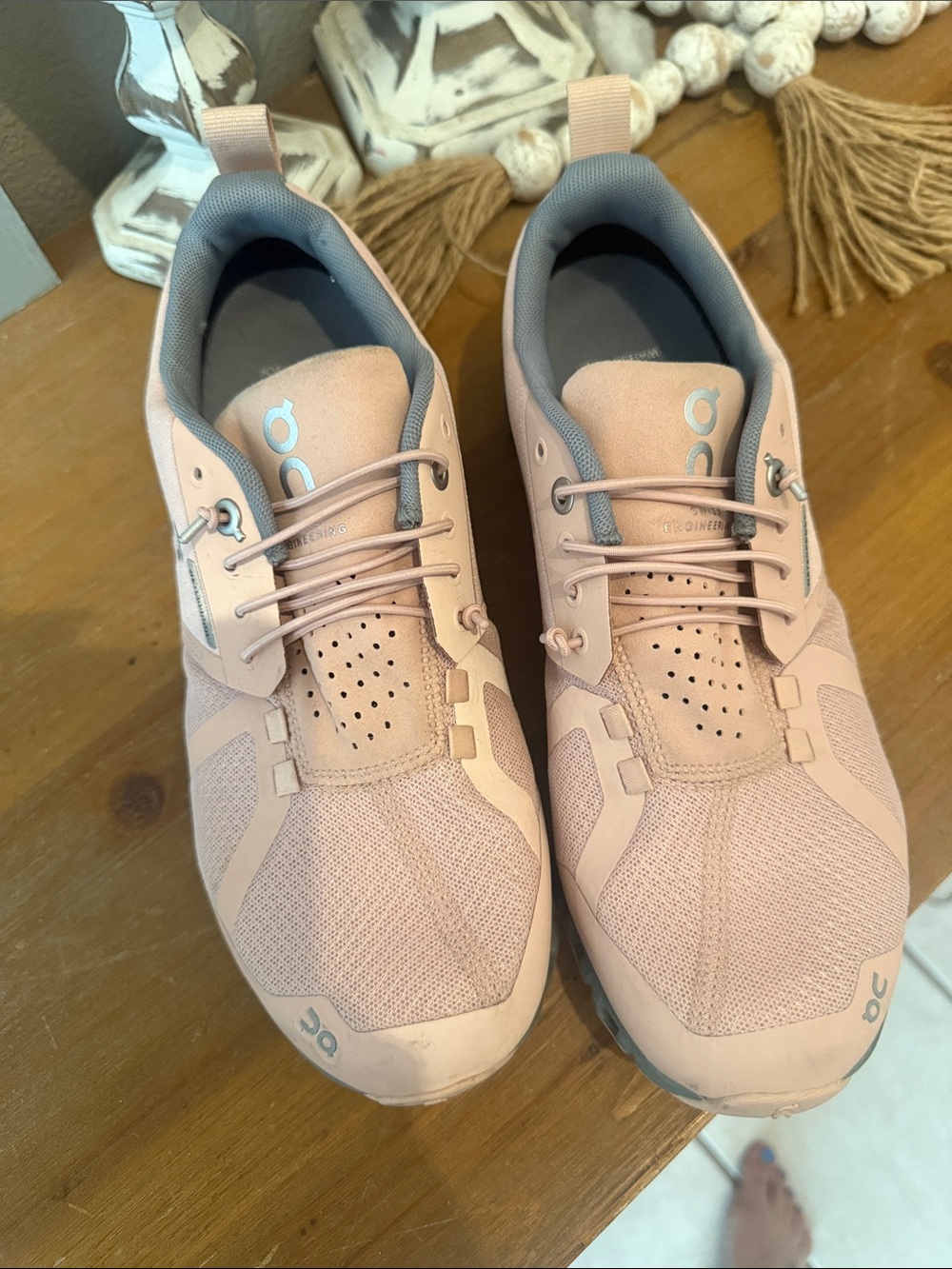ON Women's Cloud Waterproof Athletic Shoes in Blush Pink - Picture 2 of 4